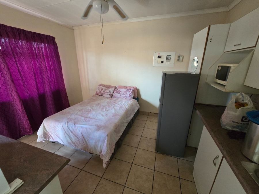 To Let 1 Bedroom Property for Rent in Potchefstroom North North West